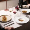 Il Cavaliere riapre le sue porte: una nuova stagione di cucina contemporanea al Castello di Gabbiano.